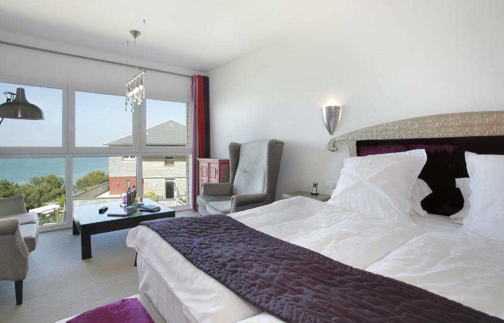 אולט The Originals Hotel Le Cise Restaurant Chambres Et Suites מראה חיצוני תמונה